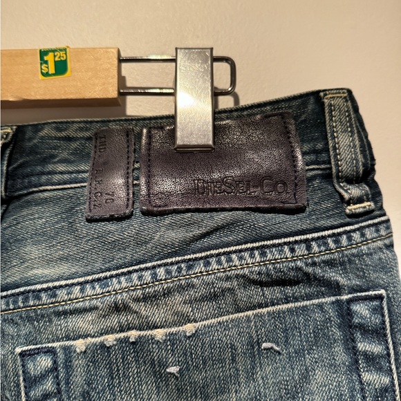 Diesel Viker-R-Box Size W 33 L 32 - Picture 4 of 5